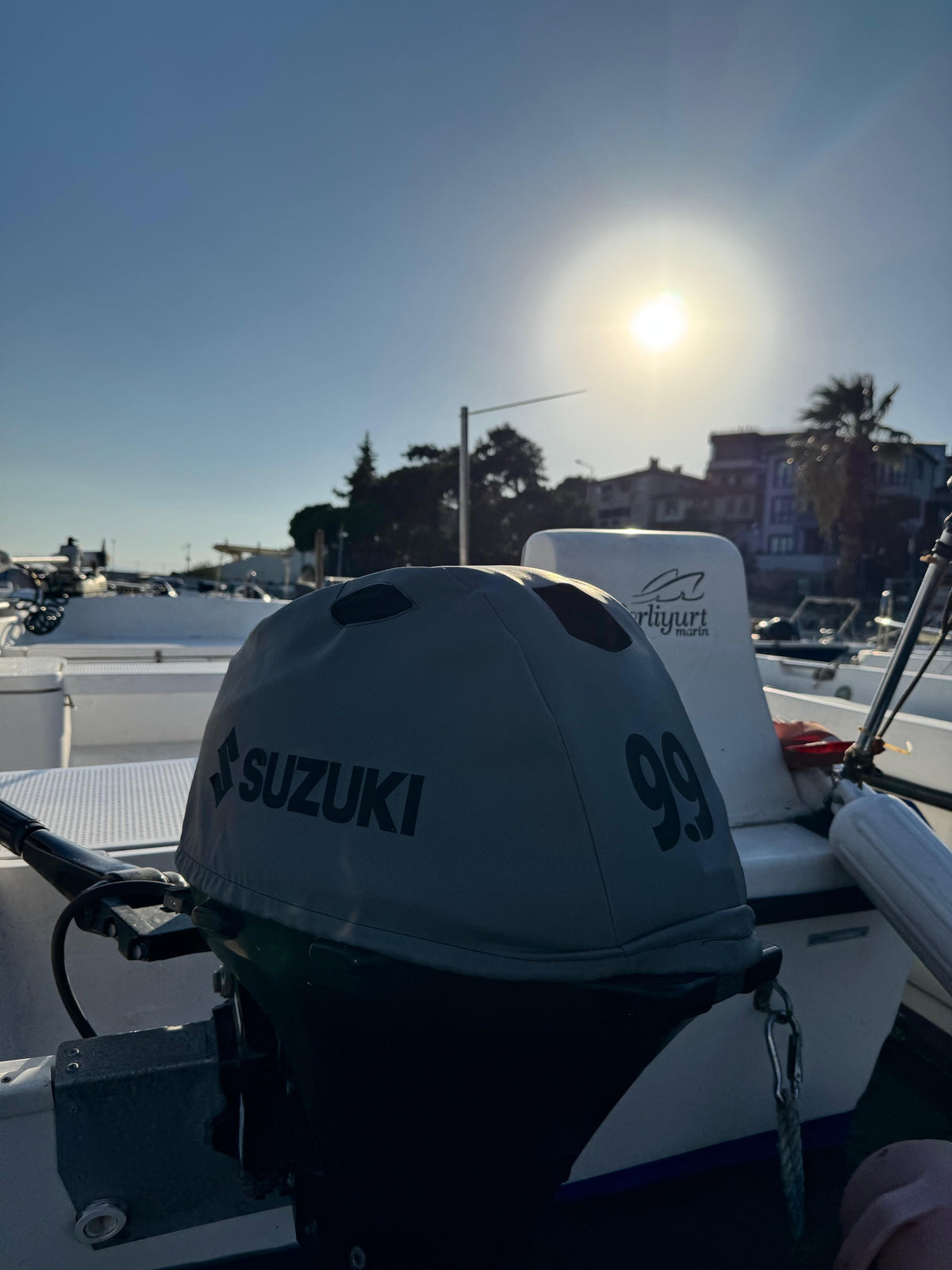 9.9 Suzuki motor kılıfı